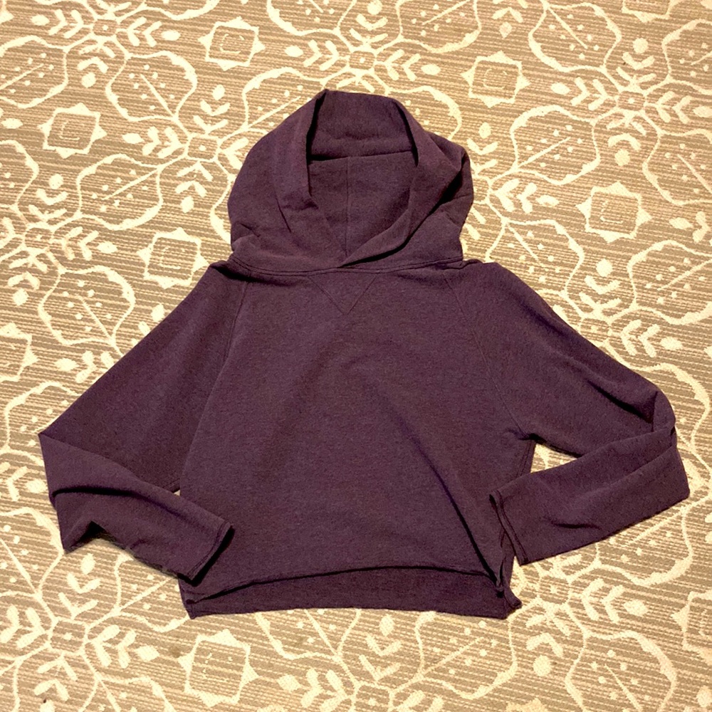 Lululemon Pull Me Over Hoodie crop sweatshirt size 6